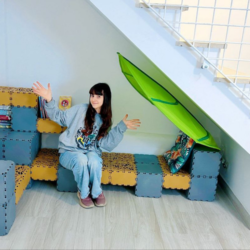 Cubik Understairs Lounge