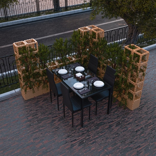 Cubik modular green wall with plants